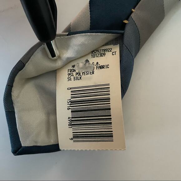 Oscar de la Renta Vintage Tie Silk Blend Gray Blue Stripe Made in USA EUC - Picture 5 of 6